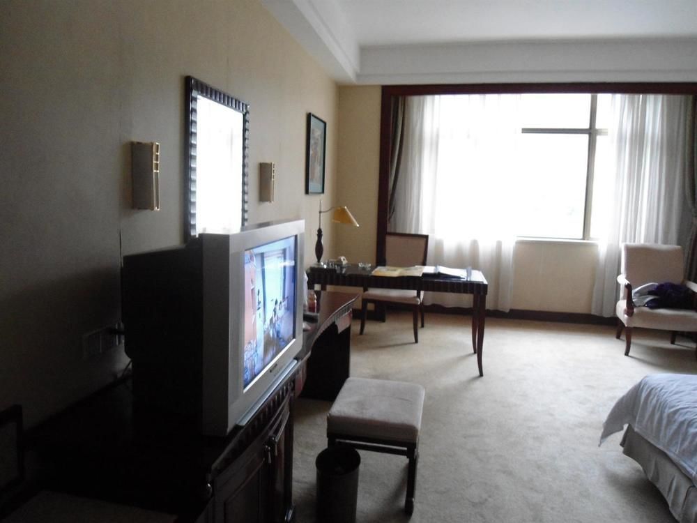 Phoenix Hotel Wuyi 江门 外观 照片