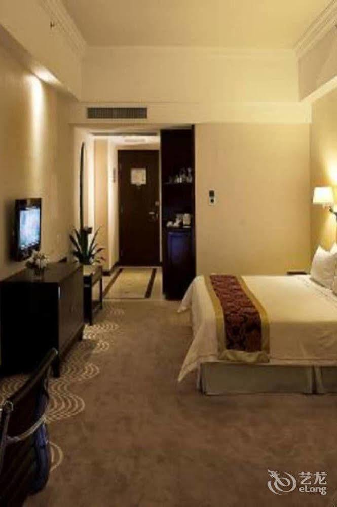 Phoenix Hotel Wuyi 江门 外观 照片