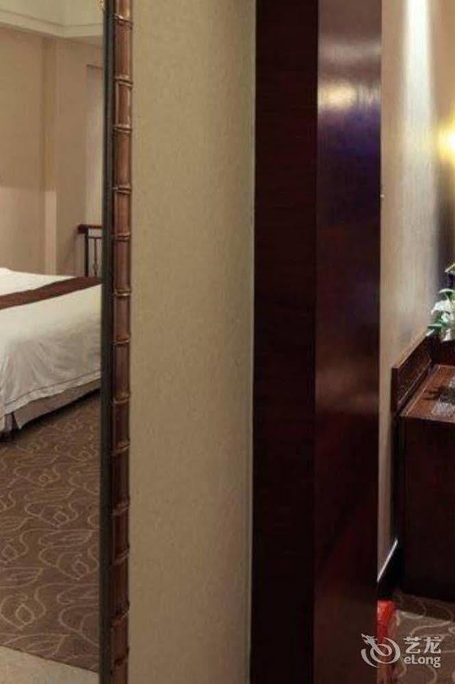 Phoenix Hotel Wuyi 江门 外观 照片